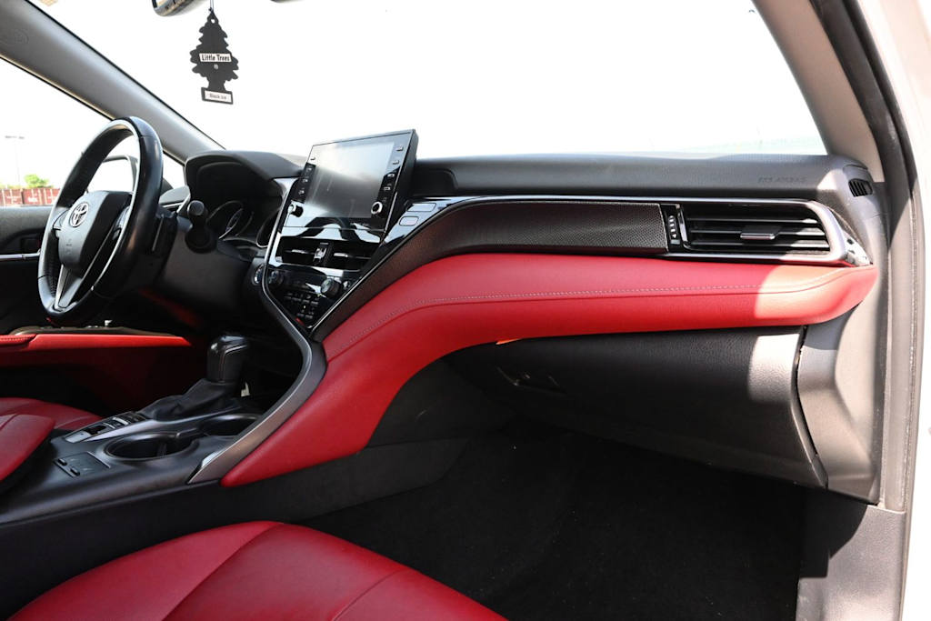 Thumbnail: 2021 Toyota Camry - 14