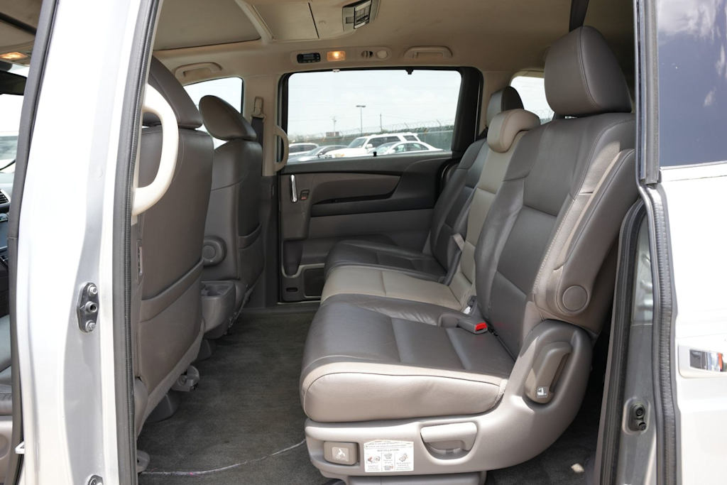 Thumbnail: 2015 Honda Odyssey - 12