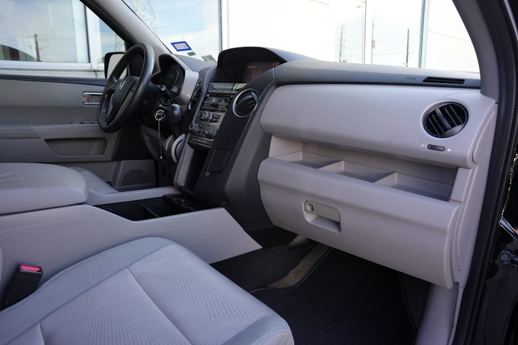 Thumbnail: 2013 Honda Pilot - 13
