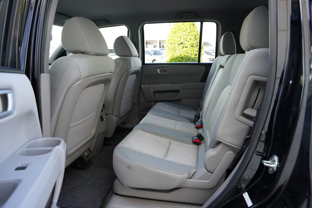 Thumbnail: 2013 Honda Pilot - 11