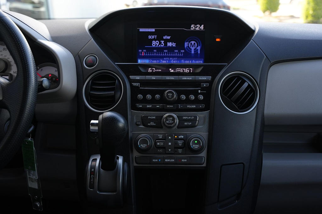 Thumbnail: 2013 Honda Pilot - 14
