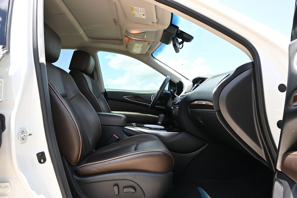 Thumbnail: 2015 INFINITI QX60 - 11
