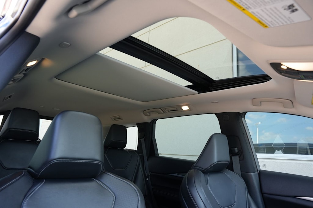 Thumbnail: 2027 INFINITI QX60 - 26