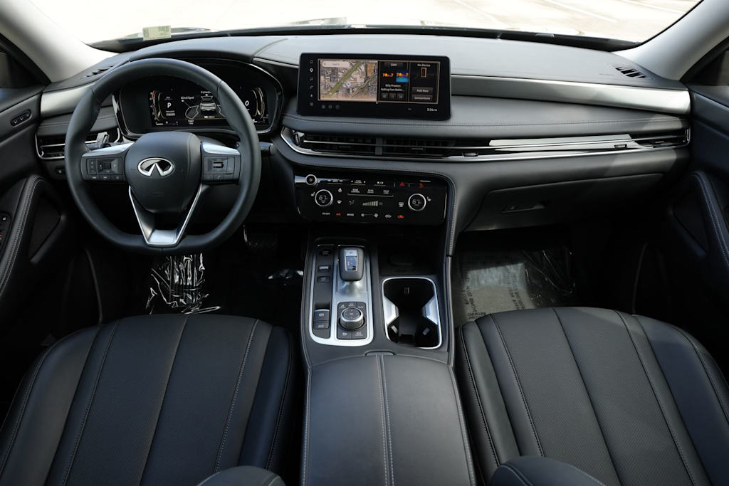 Thumbnail: 2027 INFINITI QX60 - 2