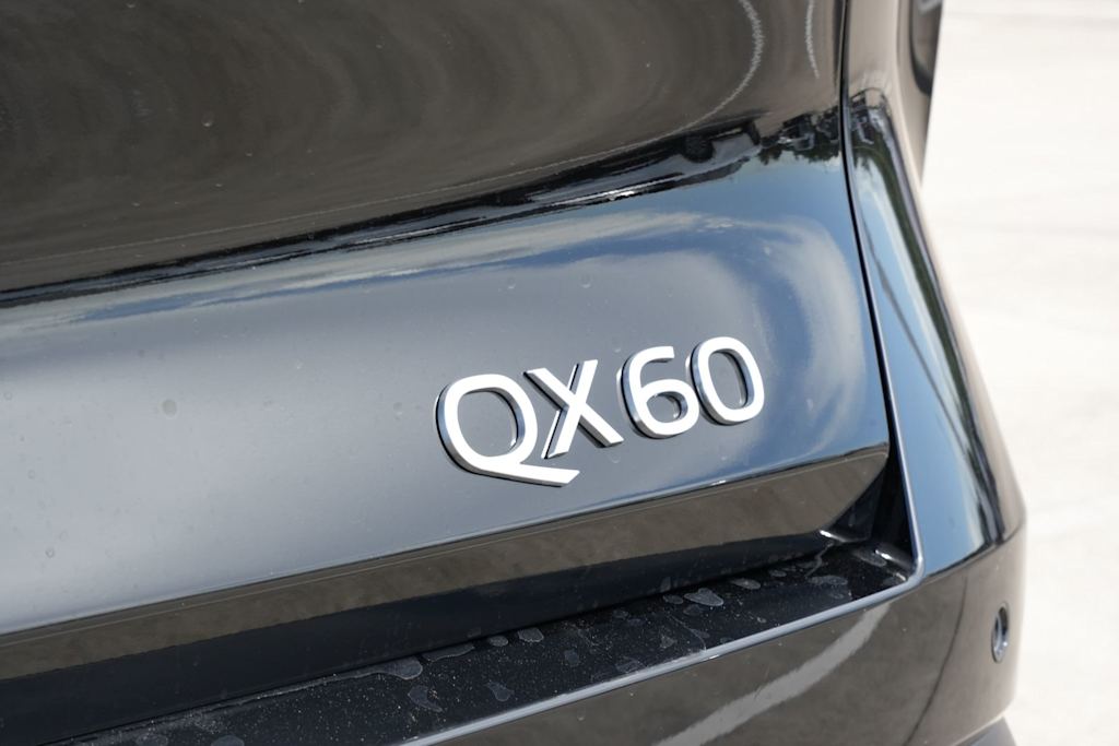 Thumbnail: 2027 INFINITI QX60 - 6