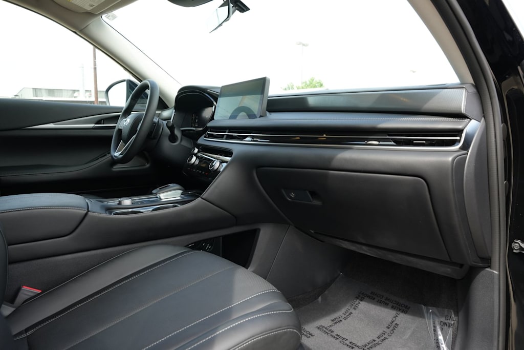 Thumbnail: 2027 INFINITI QX60 - 13