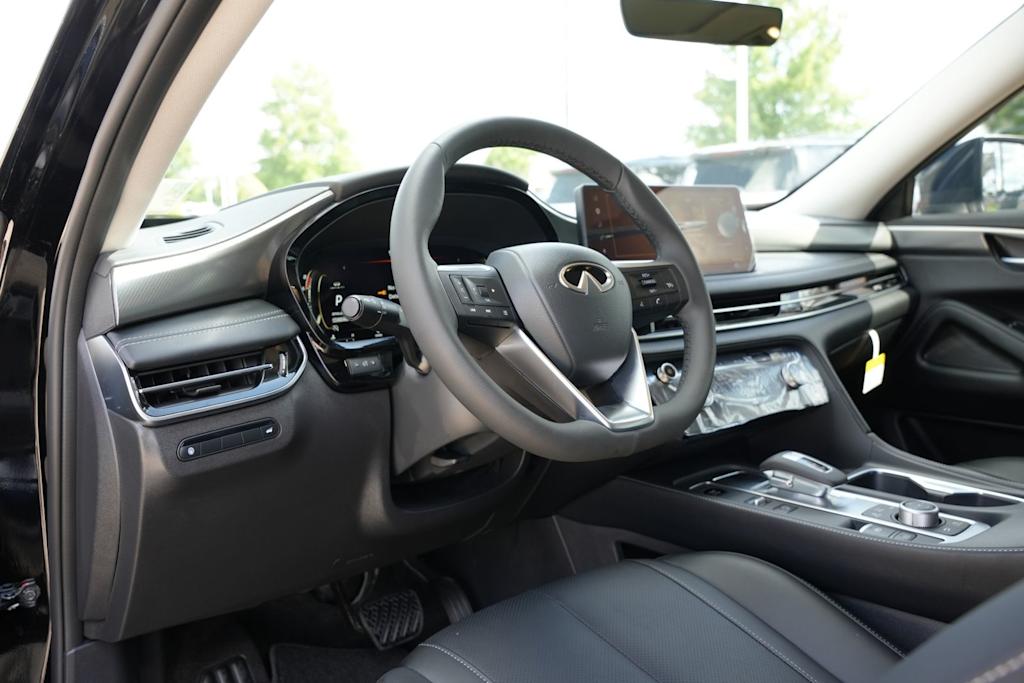 Thumbnail: 2027 INFINITI QX60 - 11