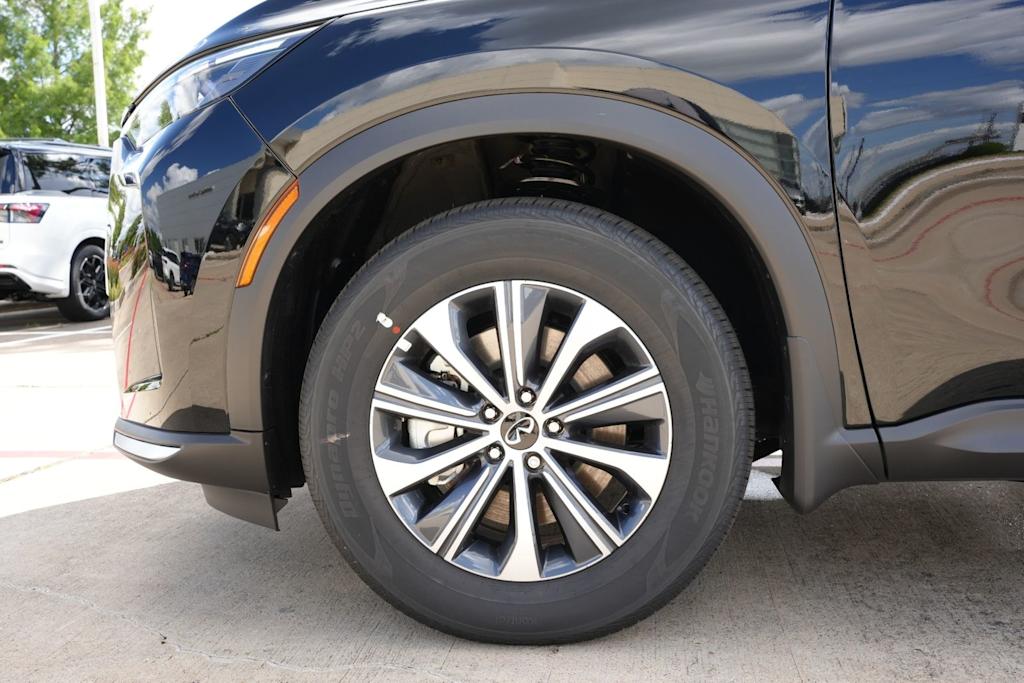 Thumbnail: 2027 INFINITI QX60 - 6