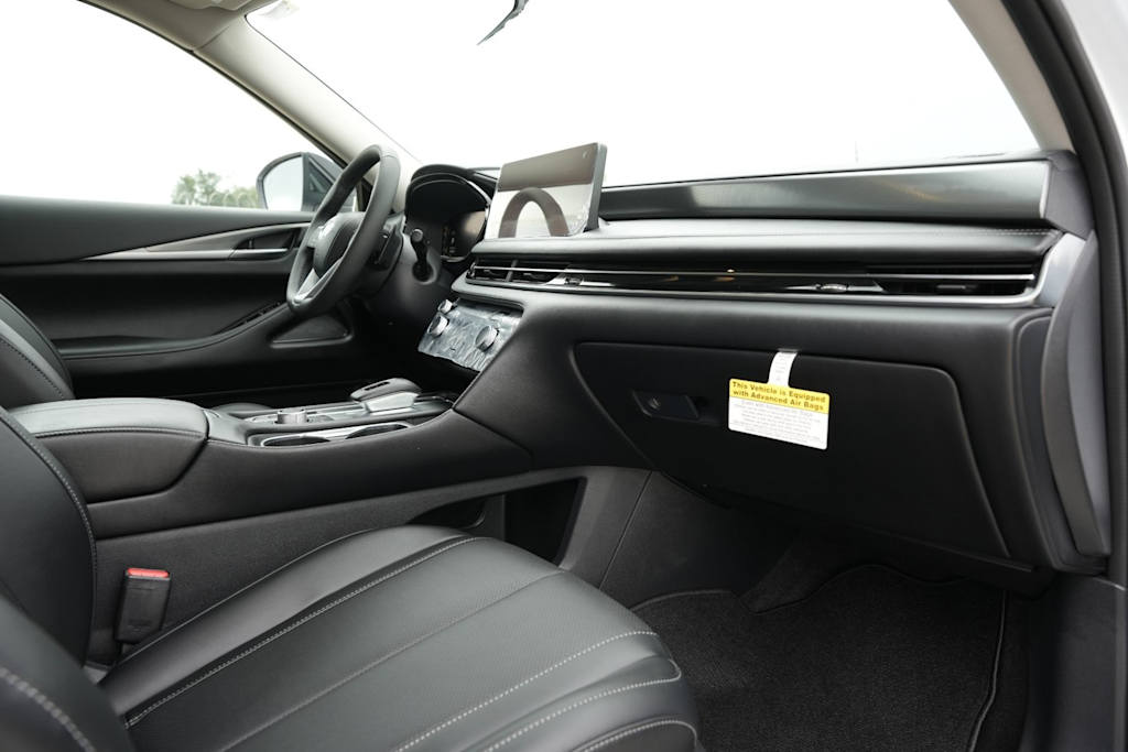 Thumbnail: 2027 INFINITI QX60 - 14