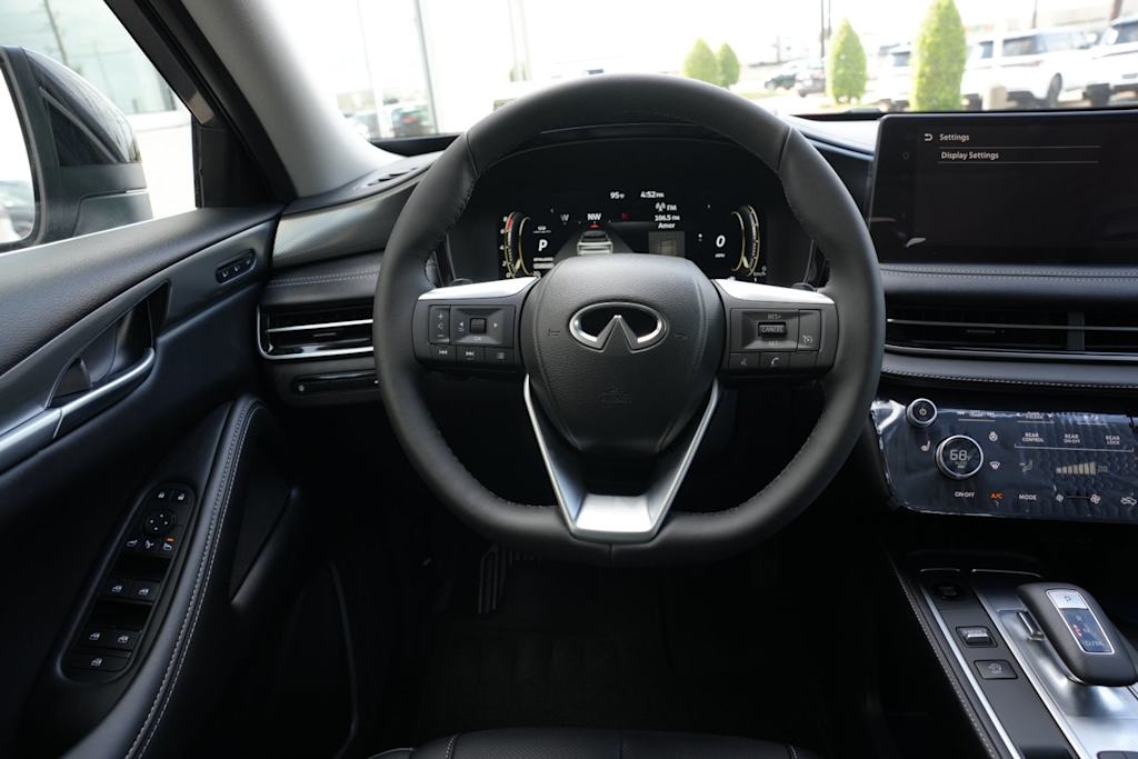 Thumbnail: 2027 INFINITI QX60 - 10