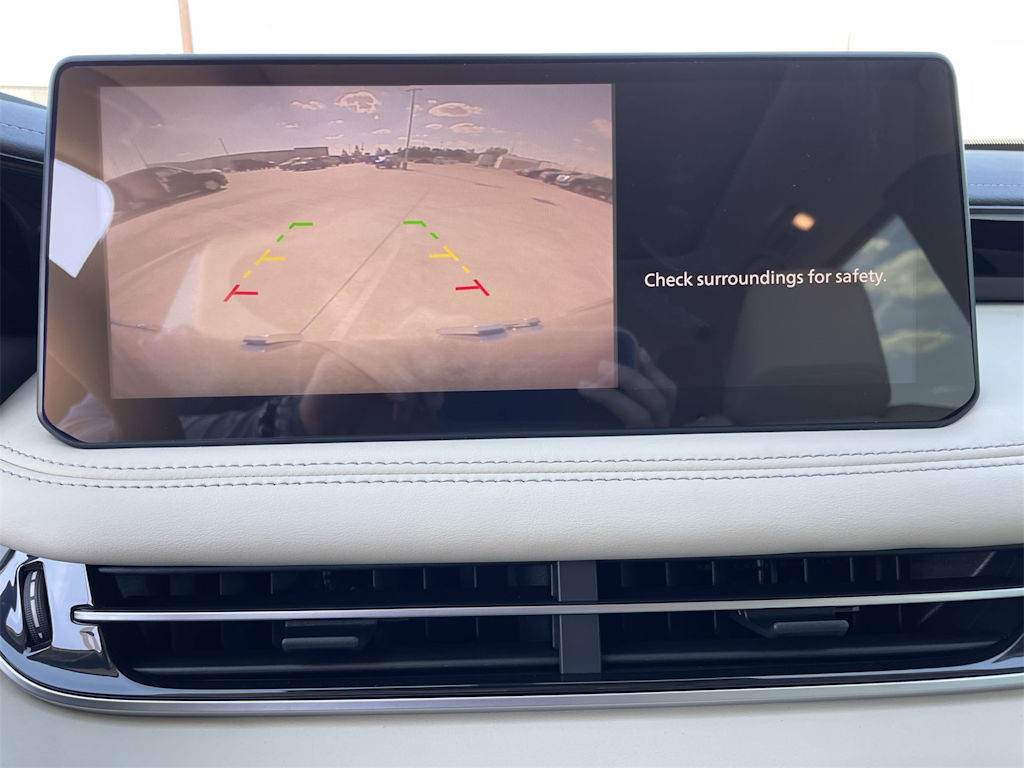 Thumbnail: 2025 INFINITI QX60 - 23