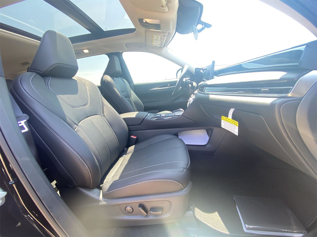 Thumbnail: 2025 INFINITI QX60 - 28