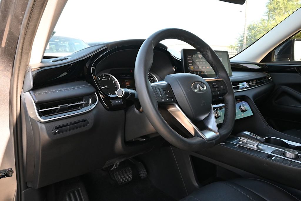 Thumbnail: 2025 INFINITI QX60 - 13