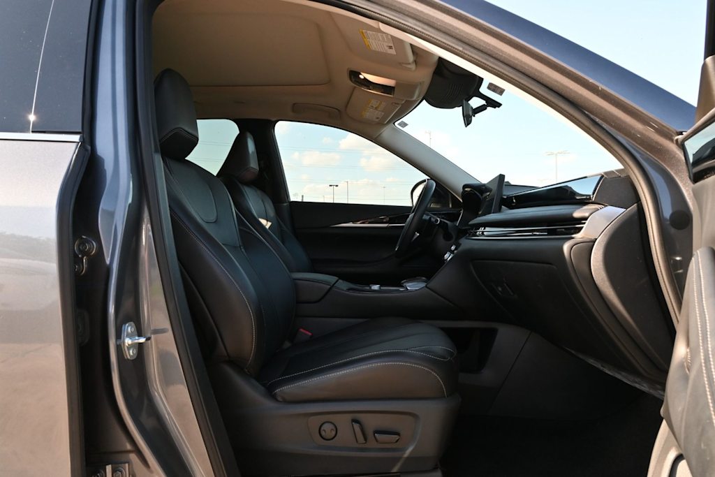 Thumbnail: 2025 INFINITI QX60 - 11