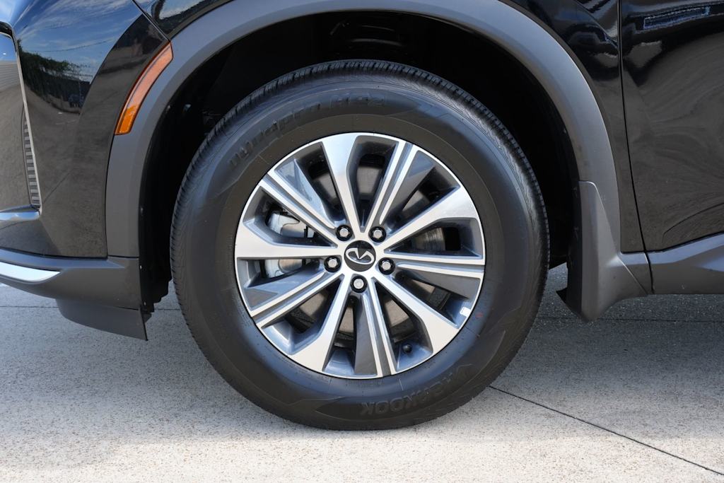 Thumbnail: 2026 INFINITI QX60 - 8