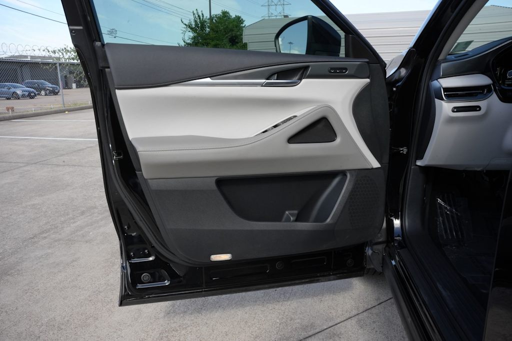 Thumbnail: 2026 INFINITI QX60 - 24
