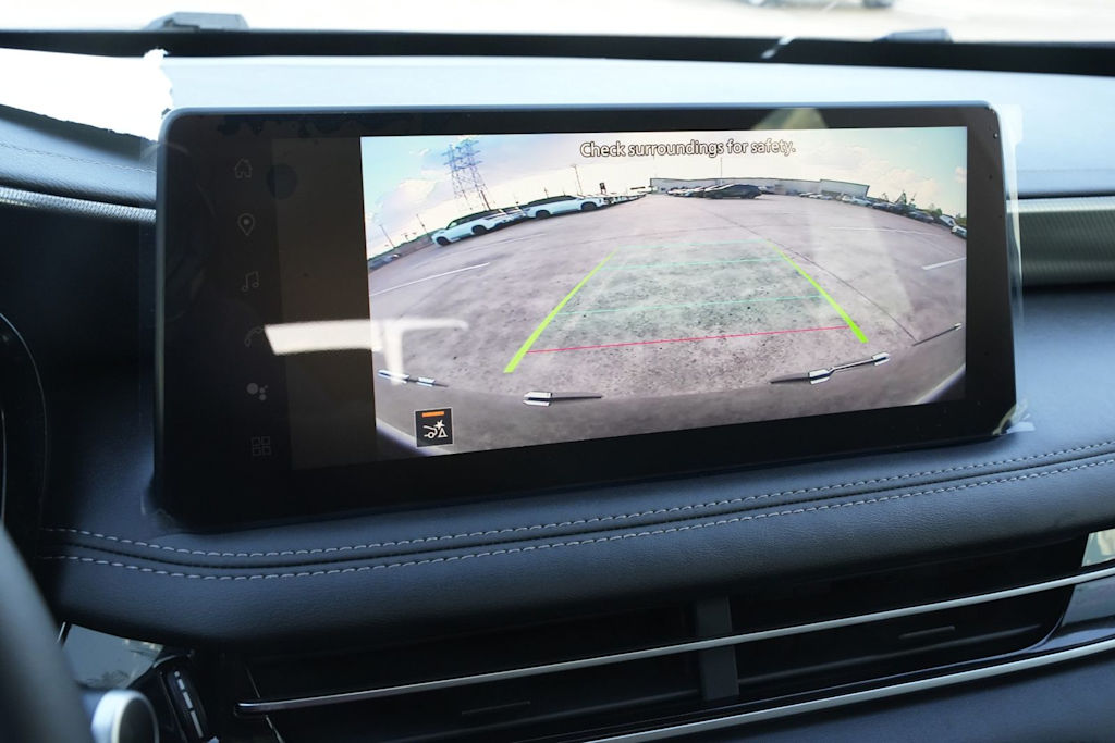 Thumbnail: 2026 INFINITI QX60 - 23