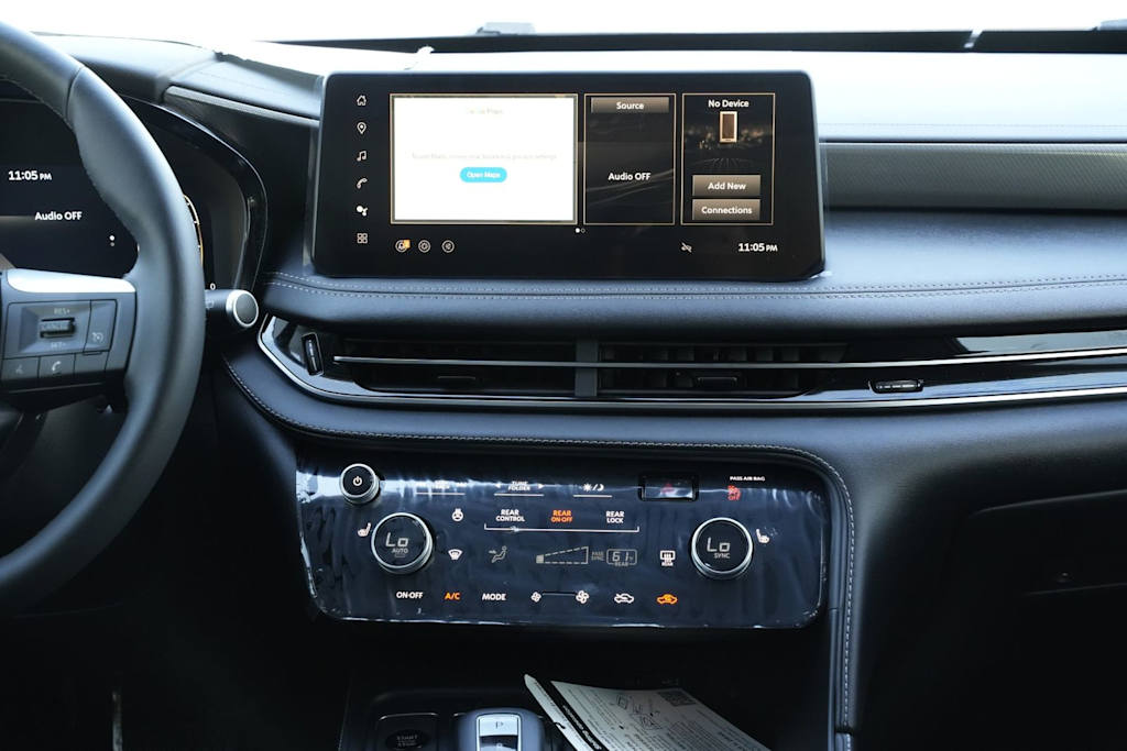 Thumbnail: 2026 INFINITI QX60 - 15