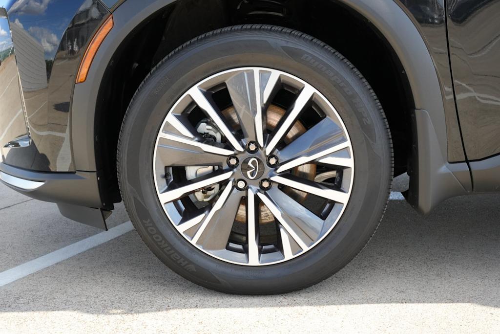 Thumbnail: 2027 INFINITI QX60 - 7