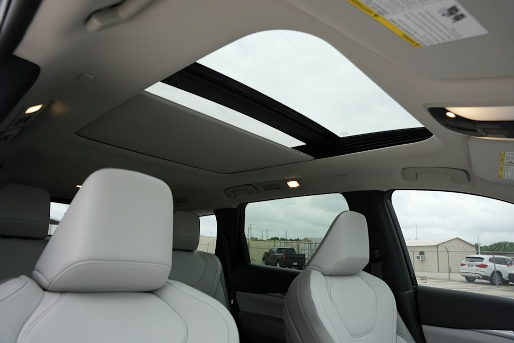 Thumbnail: 2027 INFINITI QX60 - 28