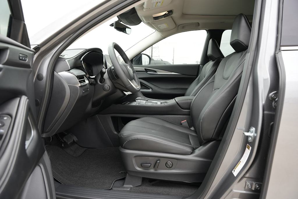Thumbnail: 2027 INFINITI QX60 - 10