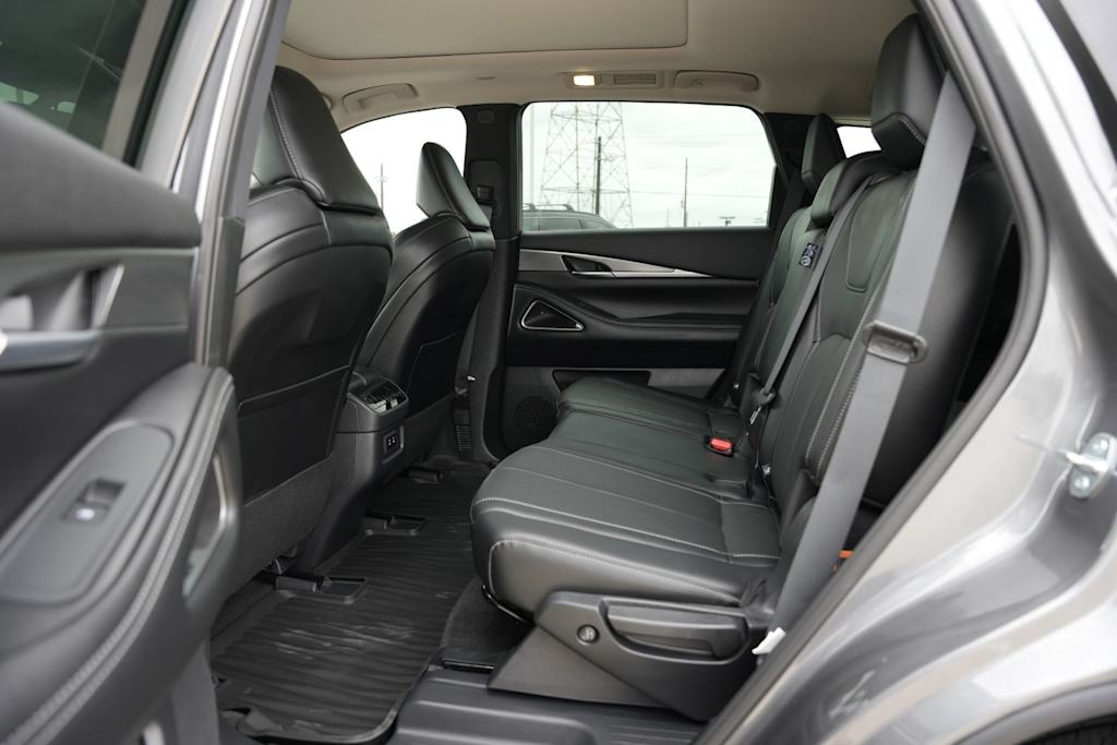 Thumbnail: 2027 INFINITI QX60 - 11