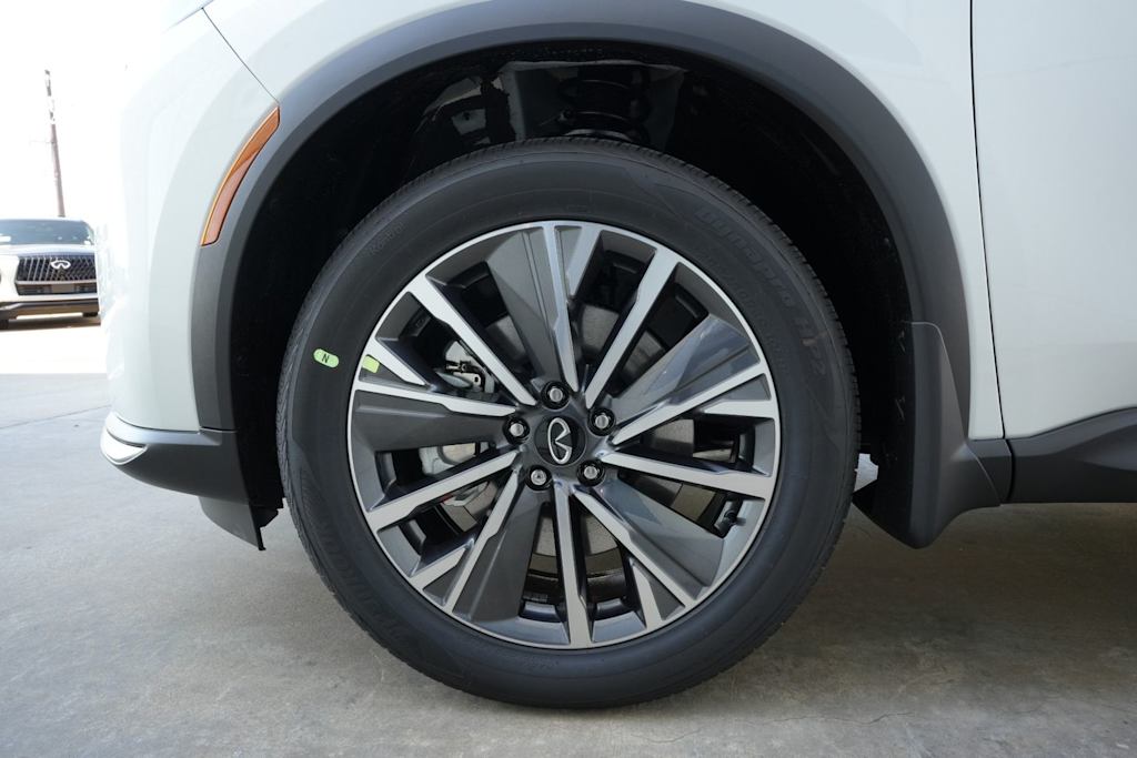 Thumbnail: 2027 INFINITI QX60 - 8