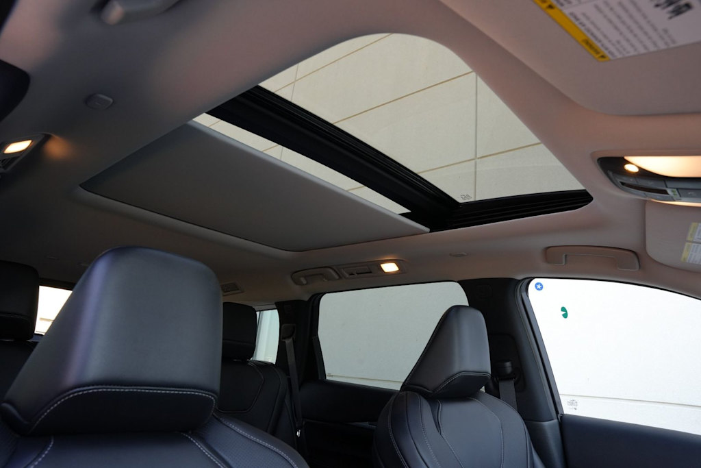 Thumbnail: 2027 INFINITI QX60 - 27