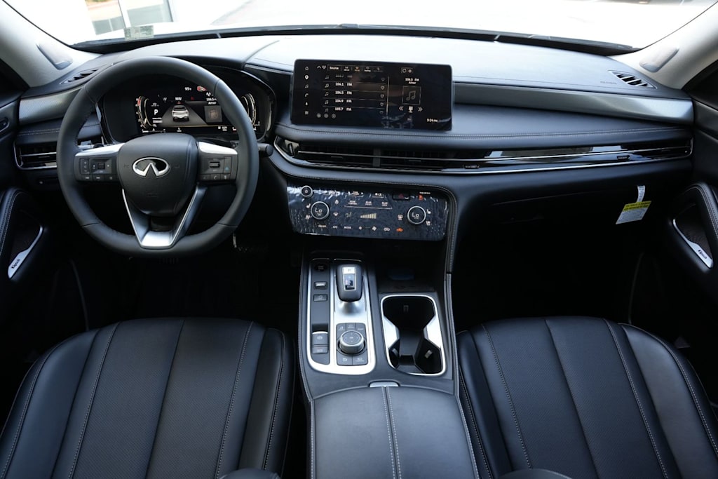 Thumbnail: 2027 INFINITI QX60 - 2