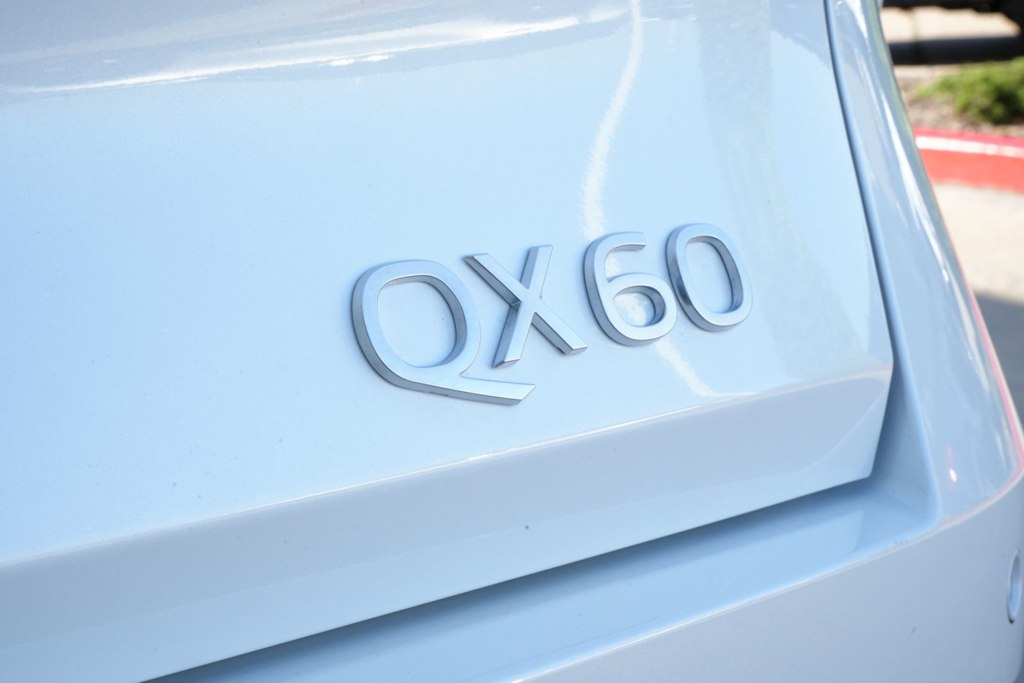 Thumbnail: 2027 INFINITI QX60 - 7