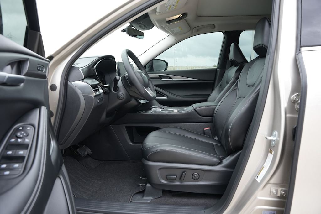 Thumbnail: 2027 INFINITI QX60 - 10