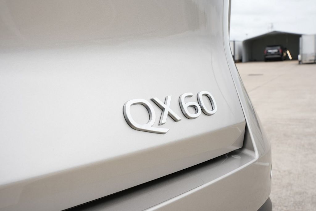 Thumbnail: 2027 INFINITI QX60 - 6
