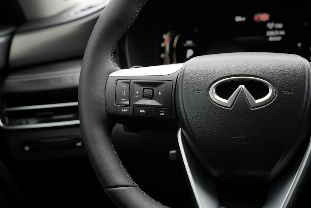 Thumbnail: 2027 INFINITI QX60 - 22