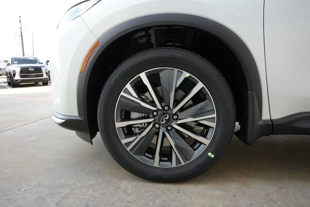 Thumbnail: 2027 INFINITI QX60 - 8