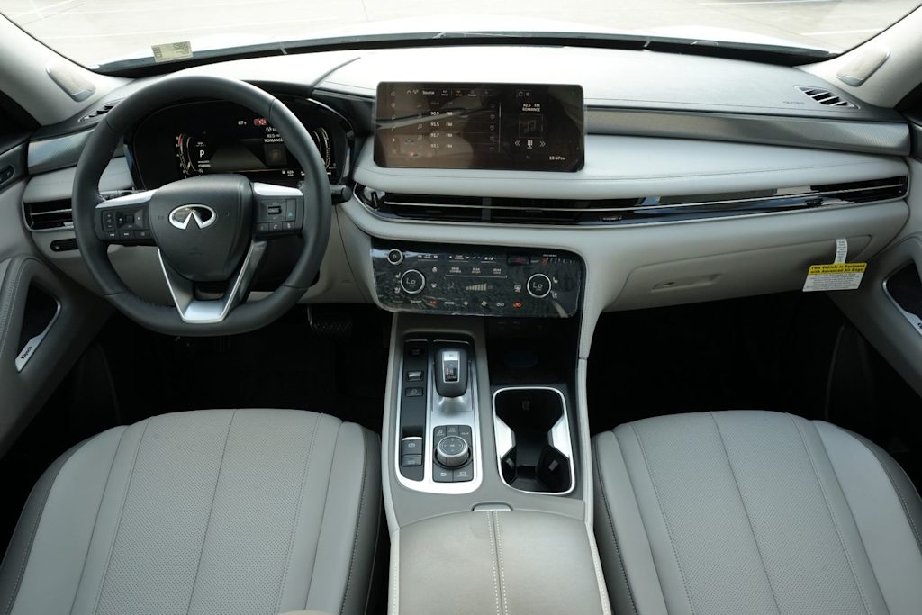 Thumbnail: 2027 INFINITI QX60 - 2