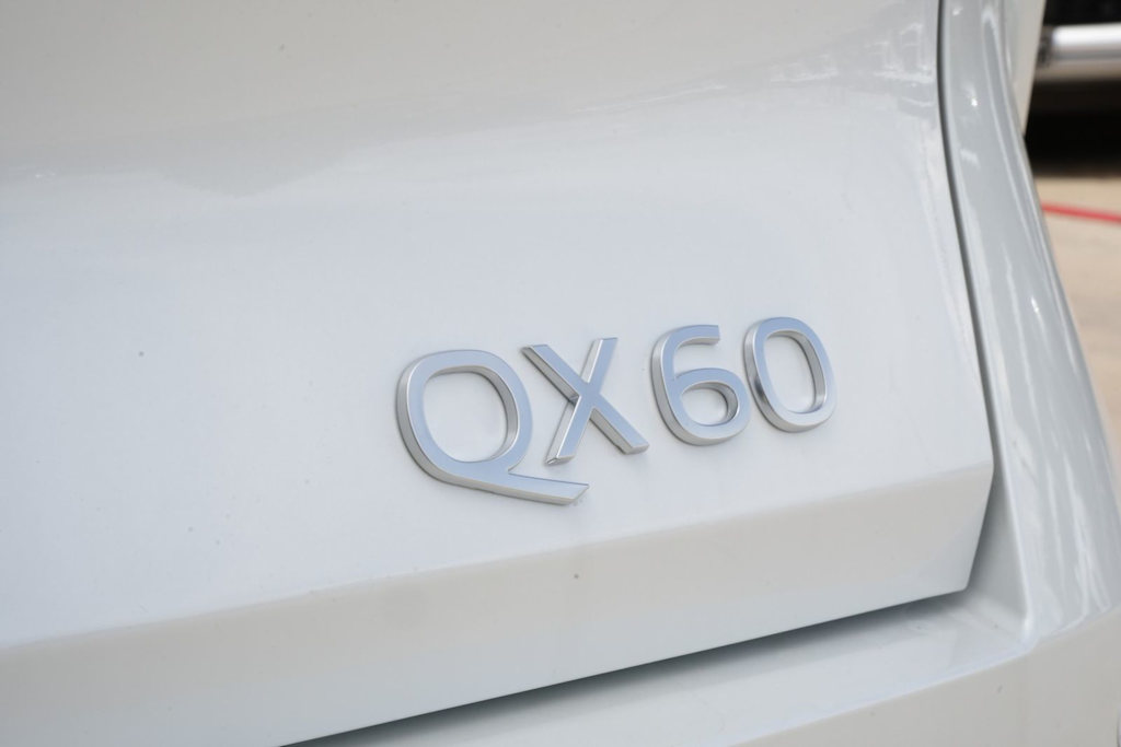 Thumbnail: 2027 INFINITI QX60 - 6