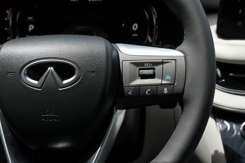 Thumbnail: 2027 INFINITI QX60 - 24