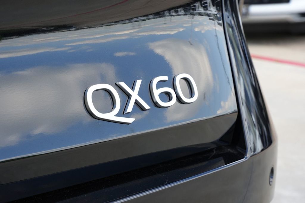 Thumbnail: 2027 INFINITI QX60 - 6