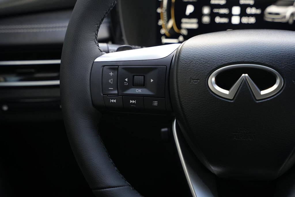 Thumbnail: 2027 INFINITI QX60 - 20