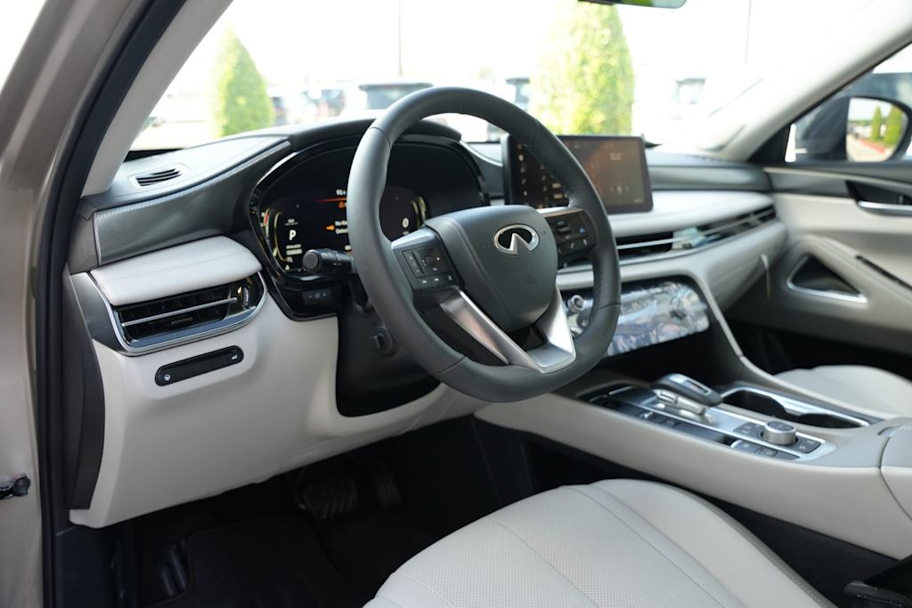 Thumbnail: 2027 INFINITI QX60 - 14