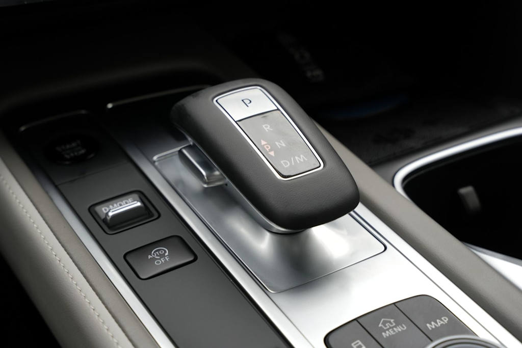 Thumbnail: 2027 INFINITI QX60 - 17