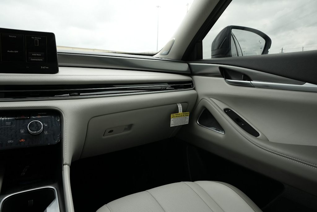 Thumbnail: 2027 INFINITI QX60 - 22