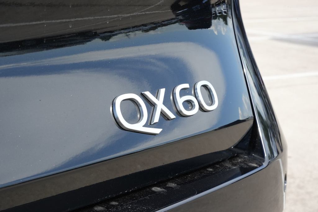 Thumbnail: 2027 INFINITI QX60 - 6