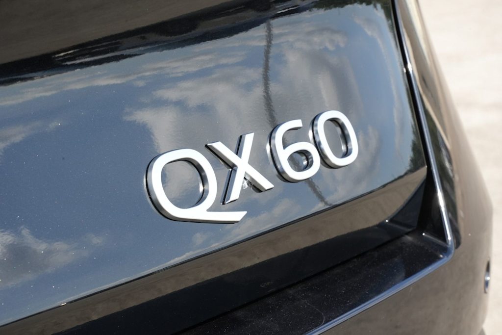 Thumbnail: 2027 INFINITI QX60 - 7