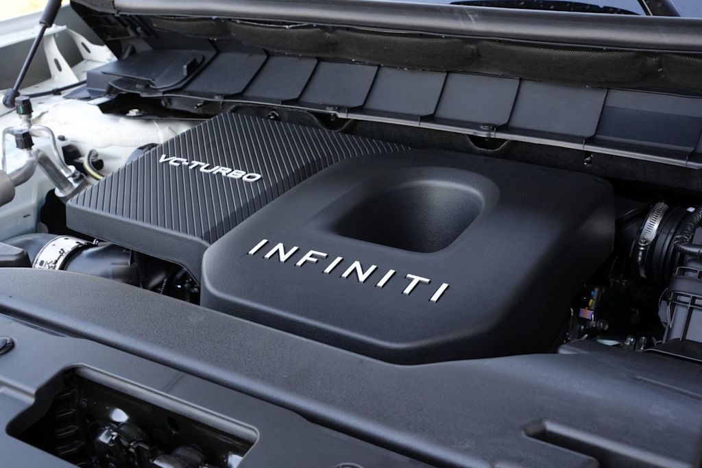 Thumbnail: 2027 INFINITI QX60 - 9