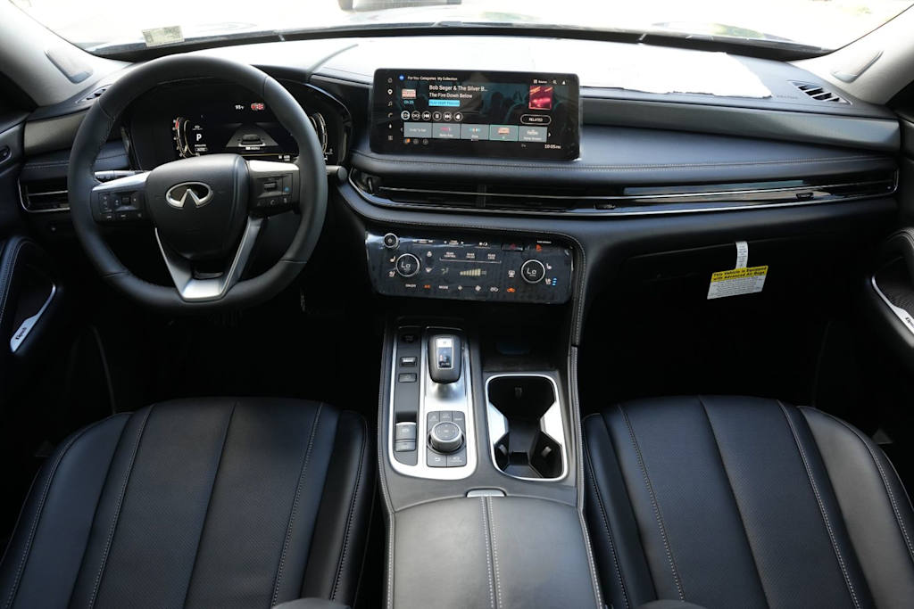 Thumbnail: 2027 INFINITI QX60 - 2