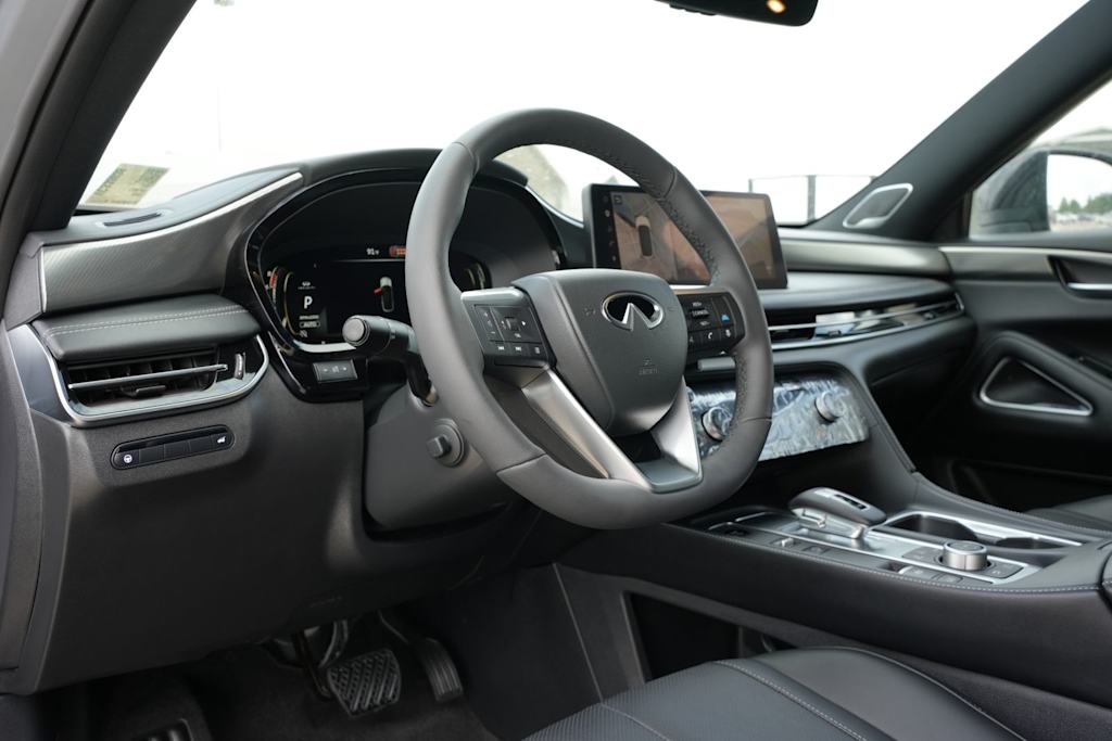 Thumbnail: 2027 INFINITI QX60 - 12