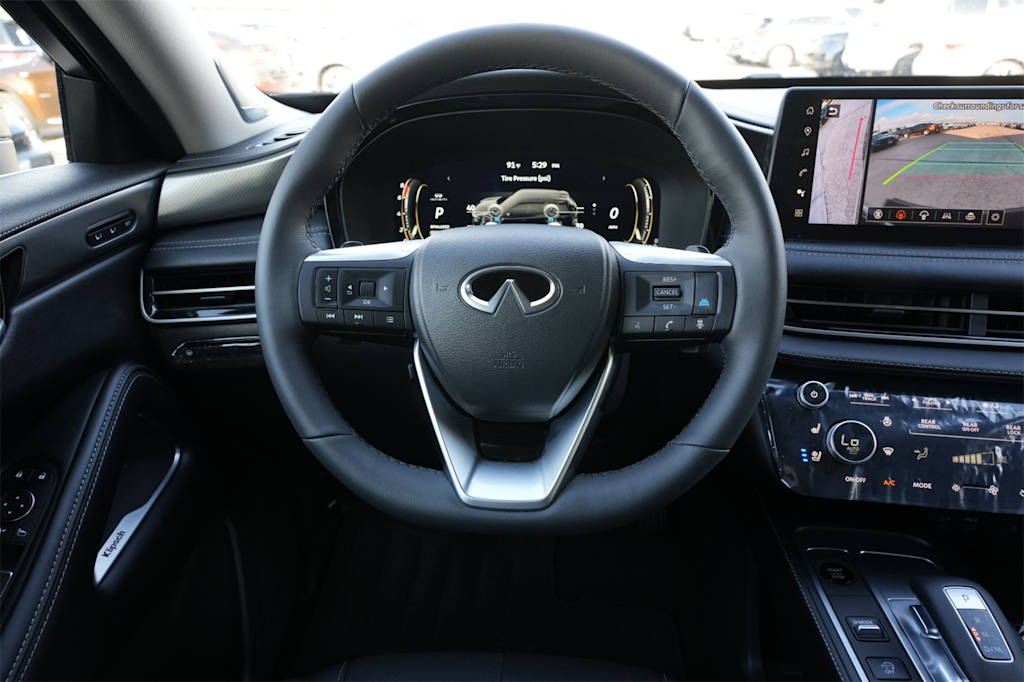 Thumbnail: 2026 INFINITI QX60 - 9