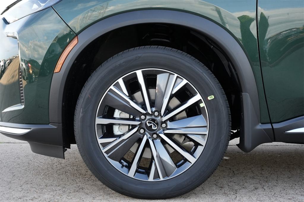 Thumbnail: 2026 INFINITI QX60 - 8