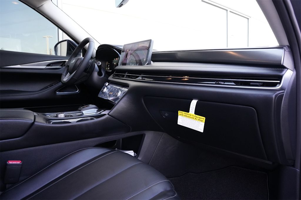 Thumbnail: 2026 INFINITI QX60 - 13